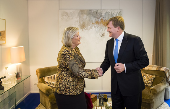 Voorzitter Broekers-Knol bezoekt Koning