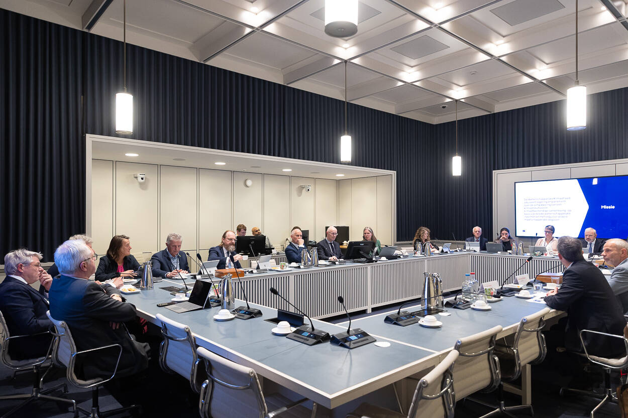 De commissie voor Landbouw, Natuur en Voedselkwaliteit (LNV) in gesprek met de Wetenschappelijke Klimaatraad