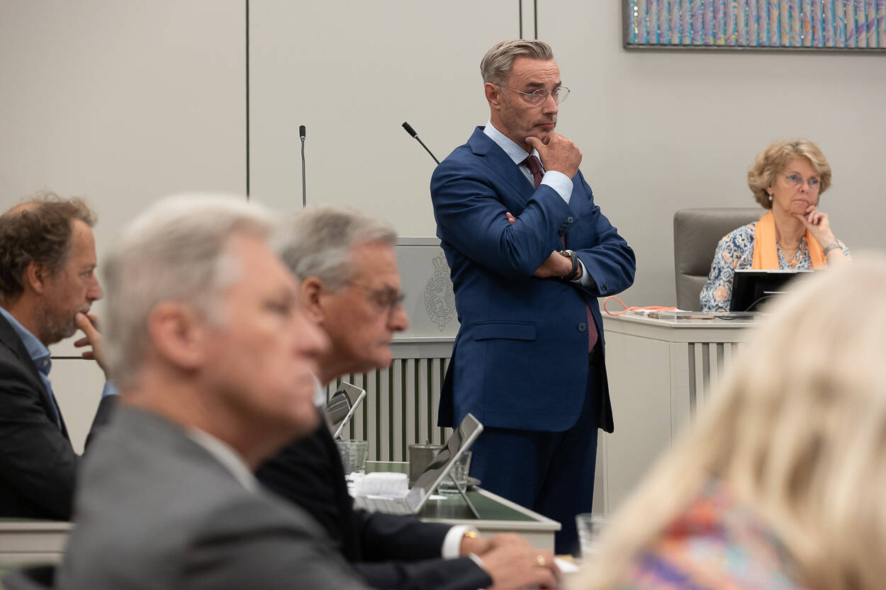 Senator Van de Sanden (VVD)