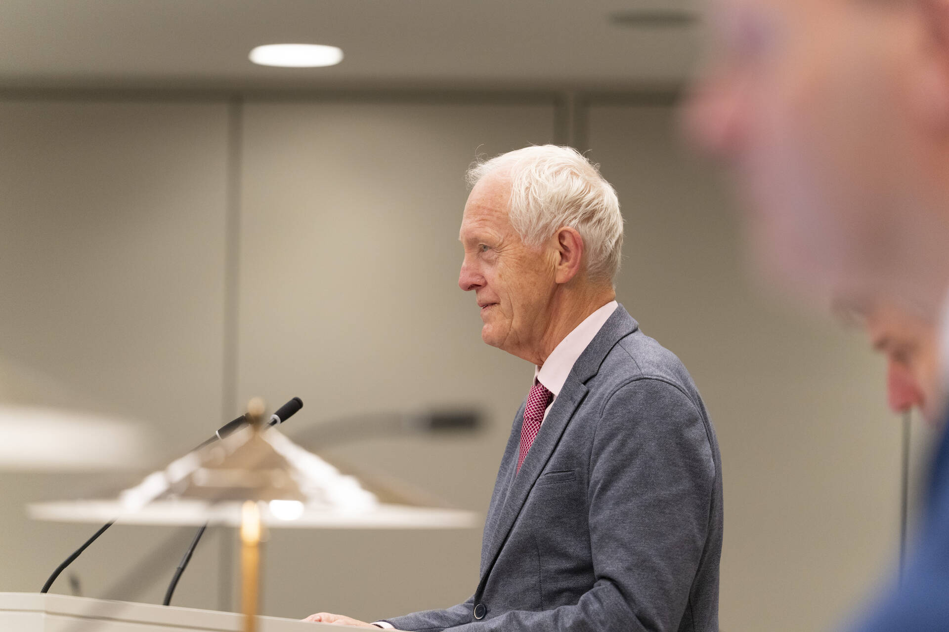 Senator Van der Goot (OPNL)