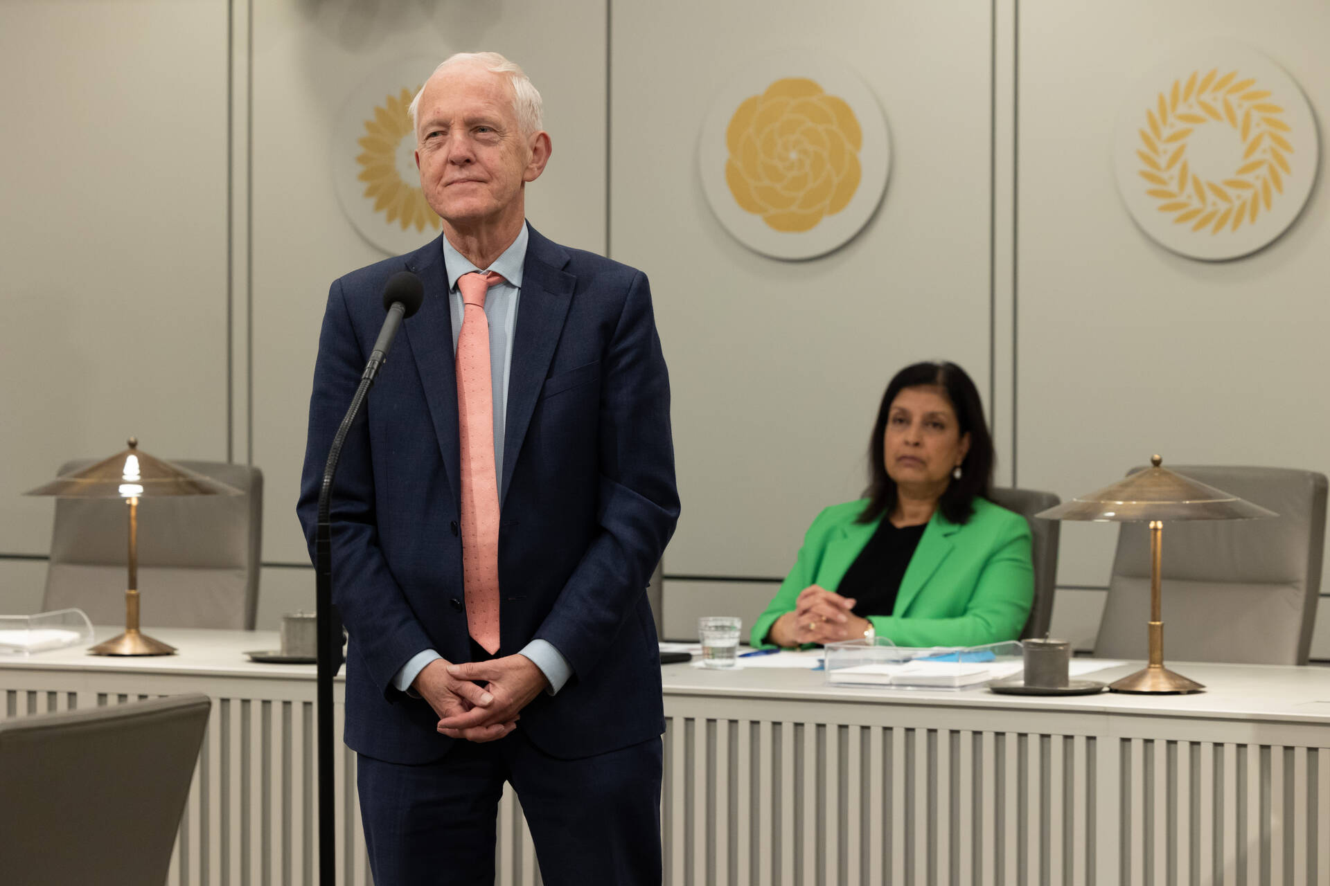 Senator Van der Goot (OPNL)