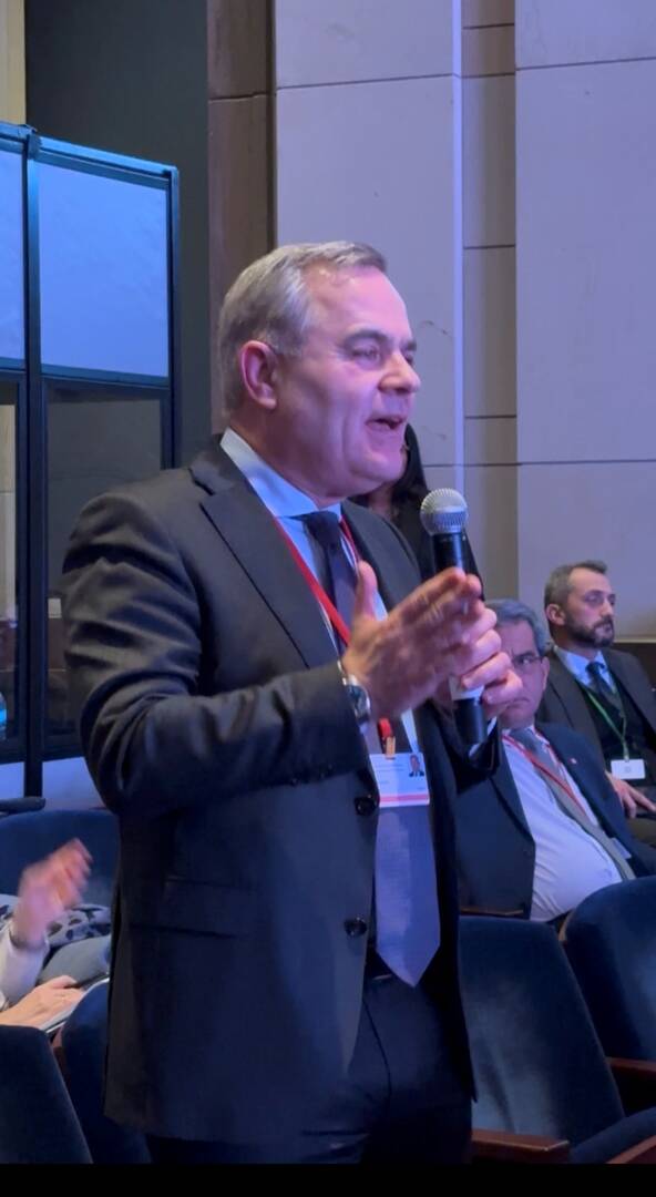 Senator Petersen (VVD)