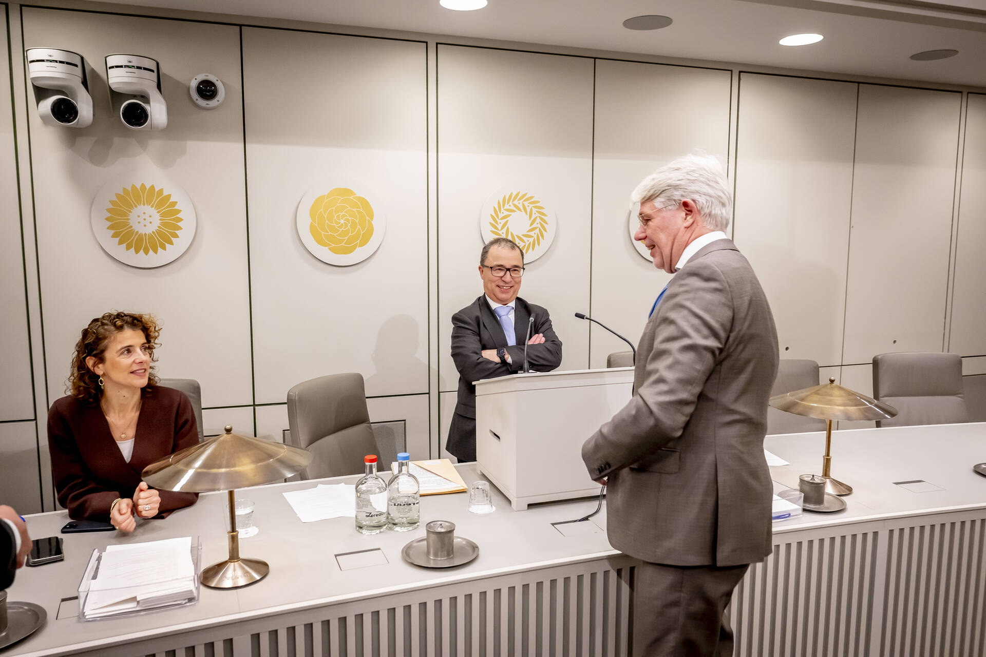 Senator Kroon (BBB) met minister Hermans (links) en staatssecretaris Heijnen (midden)
