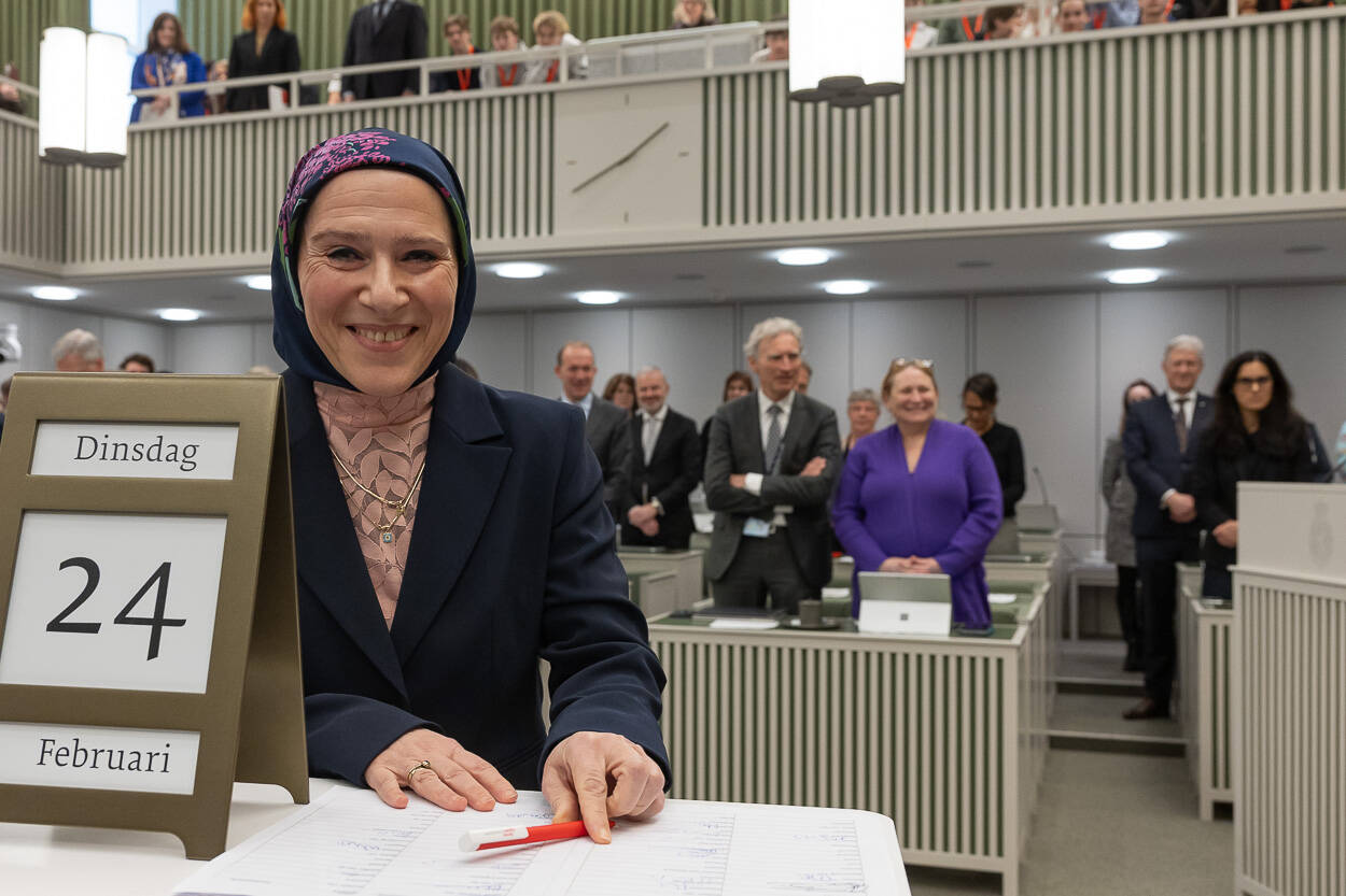 Senator Karaaslan-Kilic tekent voor het eerst de preventielijst van de Eerste Kamer