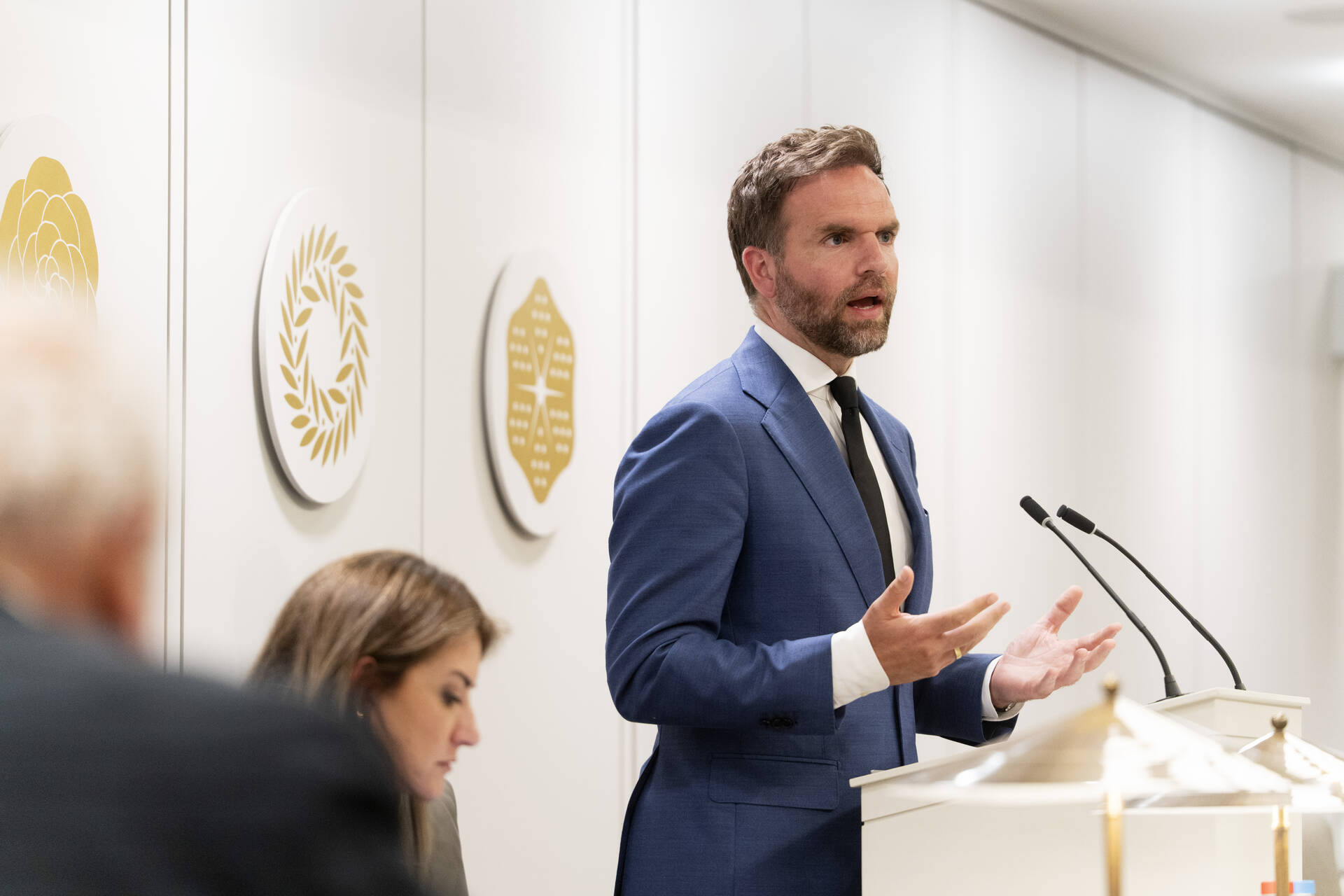 Staatssecretaris Boswijk van Defensie tijdens het debat op 29 juni 2026