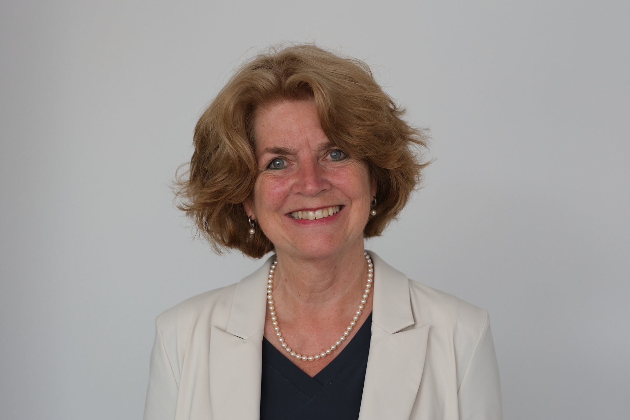 foto van dr. mr. J. Bakker-Klein